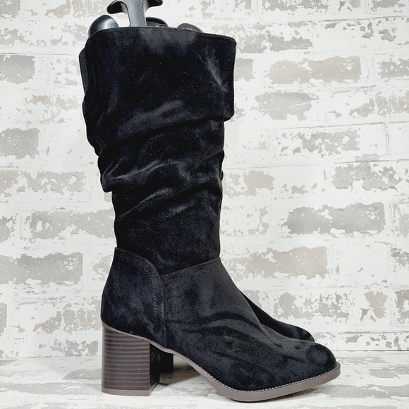 NEW Kenneth Cole Reaction Sonia Black Suede Leather Block Heeled Boots V558 - Picture 4 of 12